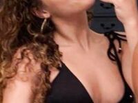 Sofie Dossi sofiedossi