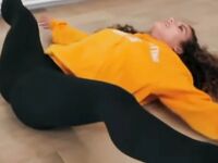 Sofie Dossi sofiedossi