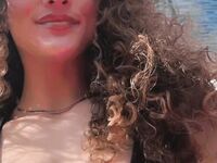 Sofie Dossi sofiedossi