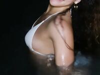 Sofie Dossi sofiedossi