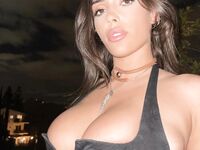 Bianca Censori bianca.censori_official, biancacensori_official