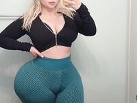 Desiy Garcia misscurvydoll