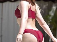 Iskra Lawrence iskra