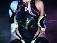 Kirsten Ria Kirstenriaa, WhatCulture