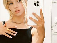 lera_skyies lera_skyies