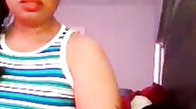 Naughty ebony MsweetLindaParks strips, blows and dances in public for the first time ever!