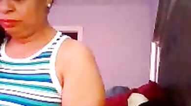 Naughty ebony MsweetLindaParks strips, blows and dances in public for the first time ever!