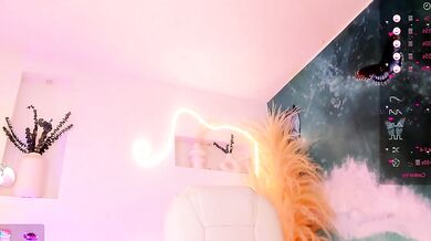 ViolettaHotLatin_: The hottest Spanish-speaking spanking babe in HD