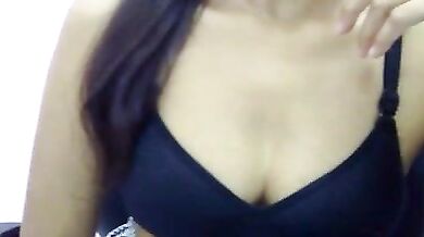 Sarah-Ji strips down & flaunts camel-toe in a hot doggy-style clip for the most-affordable-cam2cam