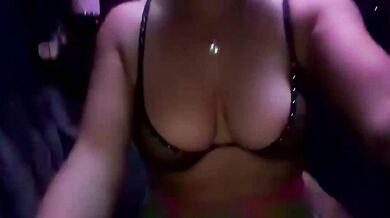 LoveSperm75 uses her middle-aged body to seduce a young french dude in stripchat