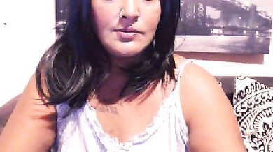 Indian_Sexy00 flaunts her big tits & tight ass in sexy strip-chat doggy-style