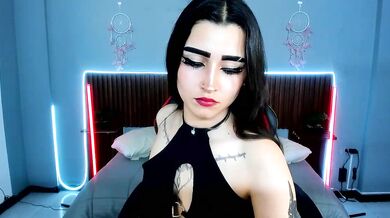 Valentina ASModea strips & teases in doggy-style with her best friends in a cheapest private strip show