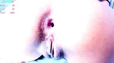 Mia-reeves gets her tight ass drilled with a vibrator in public