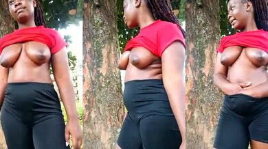 Watch Broan_me strip & twerk topless & dirty-talk while getting her ebony ass creampied in Doggy-style