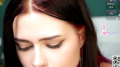 Watch HildBigge's athletic-redhead body strip and reveal her small-audience hairy body