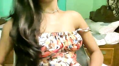 Hot Indian teen strips and gets banged in a hot Indian-style video