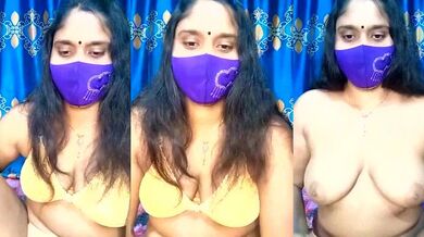 Hot_Maleka's tight ass gets fingered & slammed in hot stripchat video