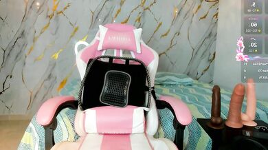 Angelinafit's public strip-tease ends in a wild, deep-throating dildo-or-vibrator-cumshot adventure