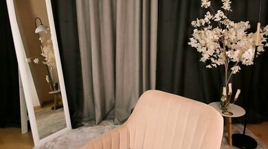 Interactive strip show with sexy blondes, featuring oily fingering, big-ass-big-tits, and glamour-dance action