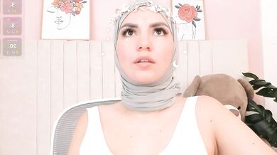 Dalilasaadi_ - Sexy Arab Teen Strips, Twerks & Gets a Creampie in Interactive Cowgirl with Her Big T