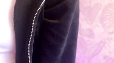 Melody_Grey's Tattooed Body: Roleplay with a Dildo and Vibrator in Public