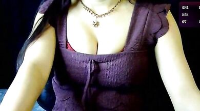 Watch White Queen's Role-play: Young Brunette Gives Best BJ & Squirts to Best Friend