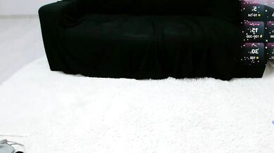 Watch Ruby_p, a young, korean cam girl, dirty talk and finger-bang her tight asian pussy