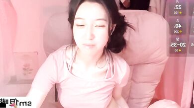JennieKim_RoseannePark's petite body and Asian fetish will make you drool in delight - POV