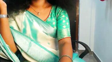 Watch Bixby-20's roleplay with her Indian friend in Telugu and get a hot dildo-or-vibrator action