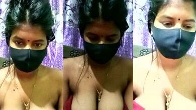 Watch Kakoli- - the Indian teen with massive tits - ride like a pro in public!