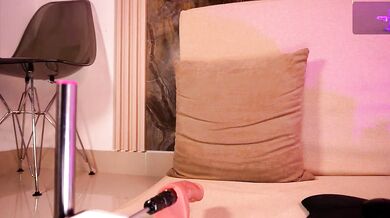 Watch Naty_Santos' curvy young body squirt while getting her pussy pounded with toys & deepthroating like a pro!