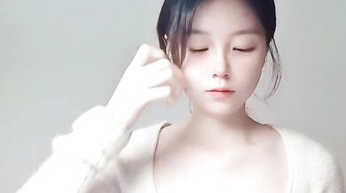 EdenDaisy's tight asian ass drilled hard in HD cam2cam action