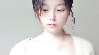 EdenDaisy's tight asian ass drilled hard in HD cam2cam action