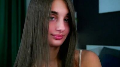 PiquingOgalala strips and teases for her best friends in public - Cam2Cam action