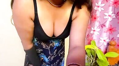 Curvy Indian teen LouleyRanii strips & teases before getting pounded from behind