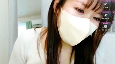 Miori-oxo__: Interactive Japanese MILF Masturbates with Dildo and Vibrator for a Big O