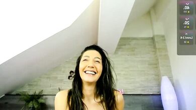 Chiara_conti gets dirty with her tight ass while teasing in a steamy striptease