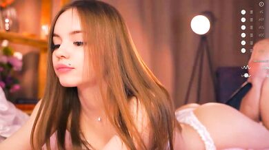 Watch Miss_miracle's petite frame get fingered while she plays with her dildo on camera