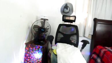 Jenny_milf69, the most-affordable-latina-granny-shower-record, talks dirty & gets wet