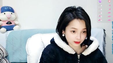 Petite MILF Judy gets naughty in the office with her toys and dirty talk