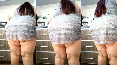 Yoursexymature2024's Big Tits Latina Masturbates with Vibrator & Double Penetration Fun