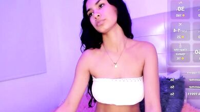 Anniie__Evans, the petite and cheap latina brunettes, gives a steamy blowjob in private Spanish cam show