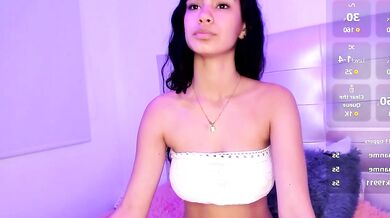 Anniie__Evans, the petite and cheap latina brunettes, gives a steamy blowjob in private Spanish cam show