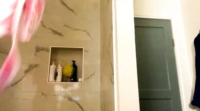 Straightoutthetrailer's steamy nude leak video: Mesmerizing goddess & streamer