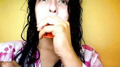 Straightoutthetrailer's steamy nude leak video: Mesmerizing goddess & streamer