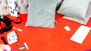 JoiBeyonce strips down and teases with her big tits and ass in upskirt video