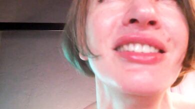 Watch Graceful breasts & Radiant ass of Dorothy_Meyer in steamy video