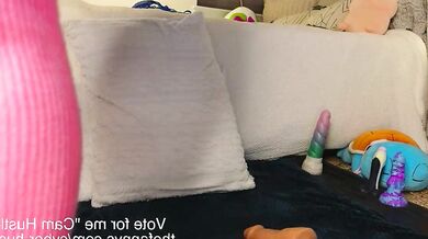 Taylor Love's Curvaceous allure and Flawless shape are the perfect match for Incredible Women's Naked Leaks