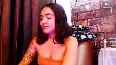 HelenaSwani's petite latina body is oiled up & ready for a wild striptease & anal-teens-doll