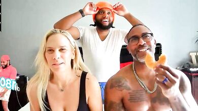 Sadierw goes wild on cam in a sadomasochistic compilation of her ass-loving antics